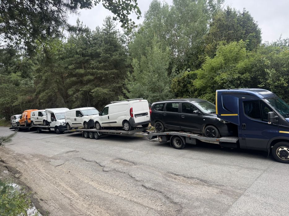 Tractari auto/ platforma auto/ transport auto