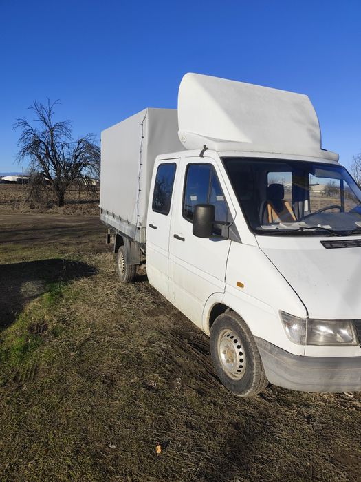 Мерцедес Спринтер 208 Mercedes Benz Sprinter 208D бартер за скеле