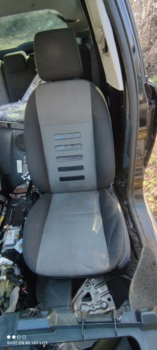Салон за Форд Фокус Мк2 Мк2.5 2005/2011 Хечбек. Salon za Ford Focus