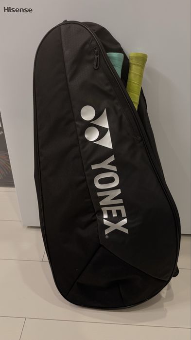 Продам теннисные сумки