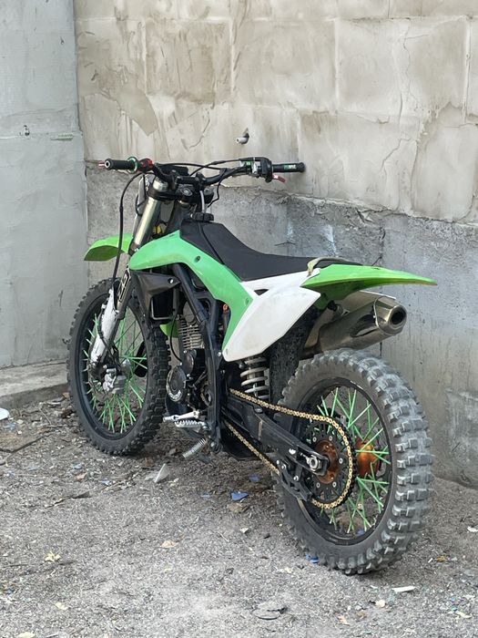 Продам эндуро 250
