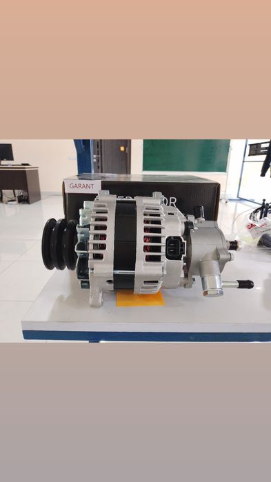 Генератор в сборе 80 А квадратный 2 штекер NQR71, NP37