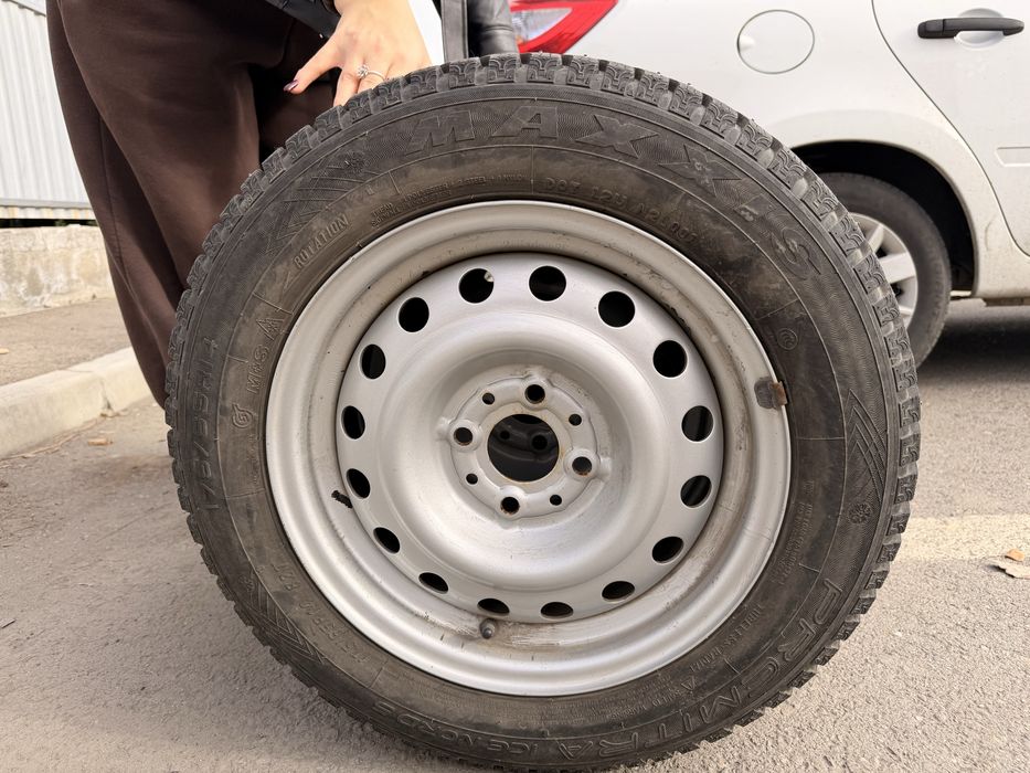 Комплект зимней резины Maxxis