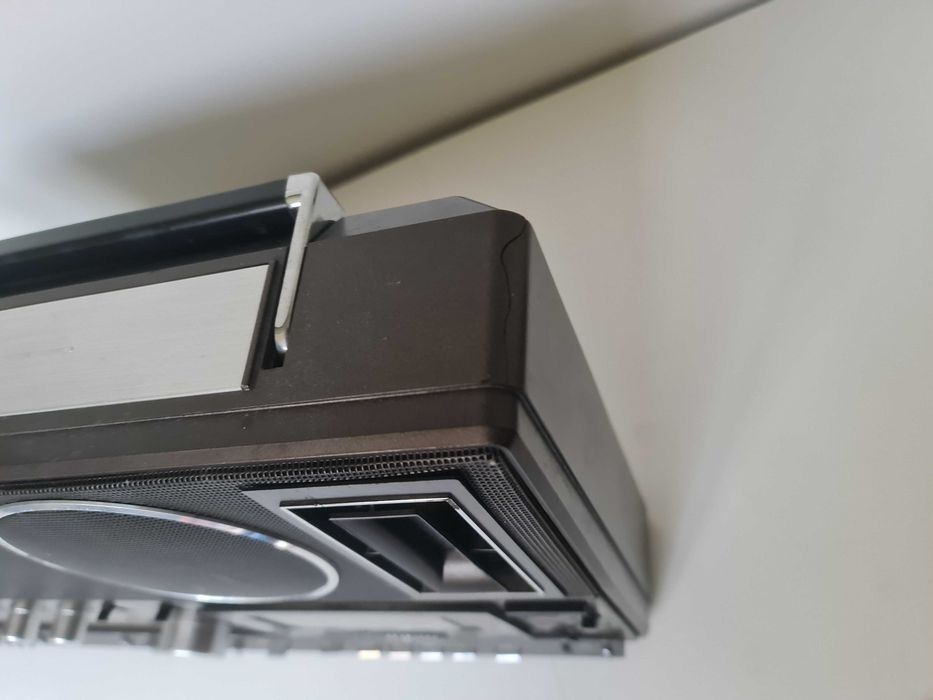 Radiocasetofon Grundig RR 3000 pentru piese sau reconditionat