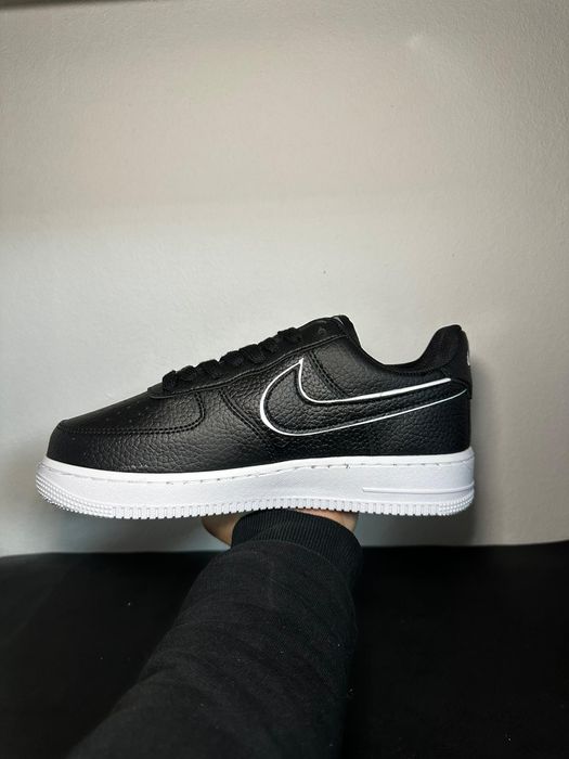 Nike Air Force 1 • Negru & Alb