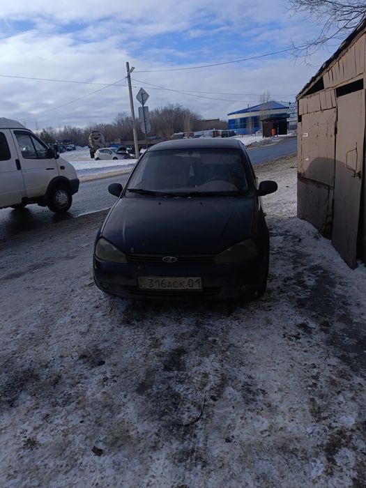 Автомобиль Лада Калина седан