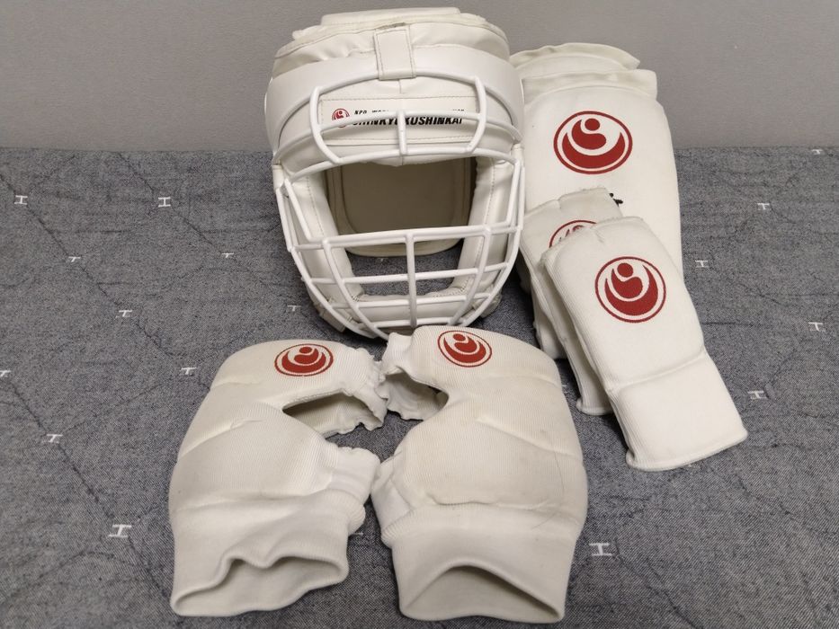 Экипировка для каратэ