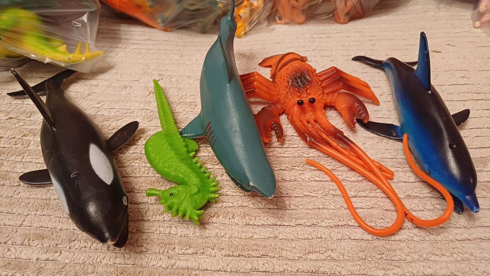 Музыкальные машинки 1500 тг