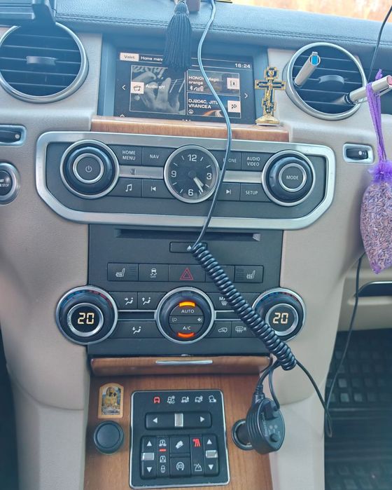 Land Rover Discovery 2016 diesel, 13.800 € — imagine 5