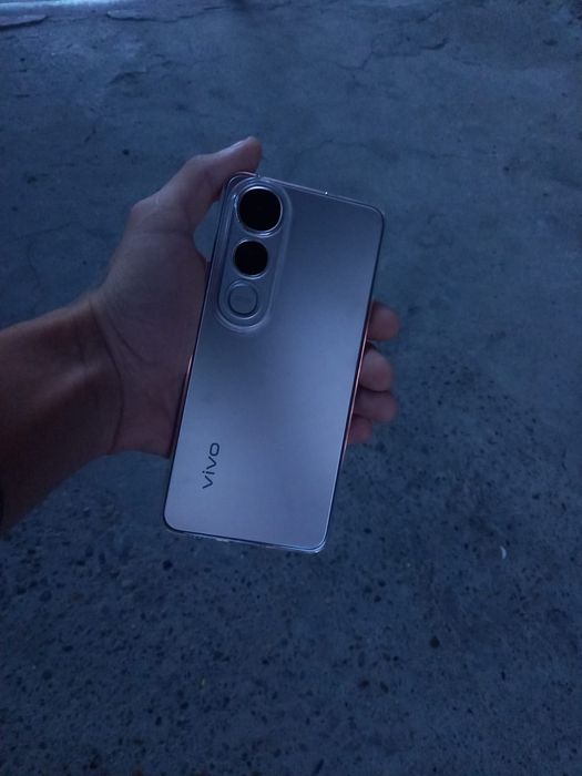 Vivo V 50 lite..