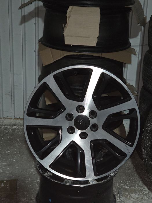 Диски на кадиллак эскалэйд