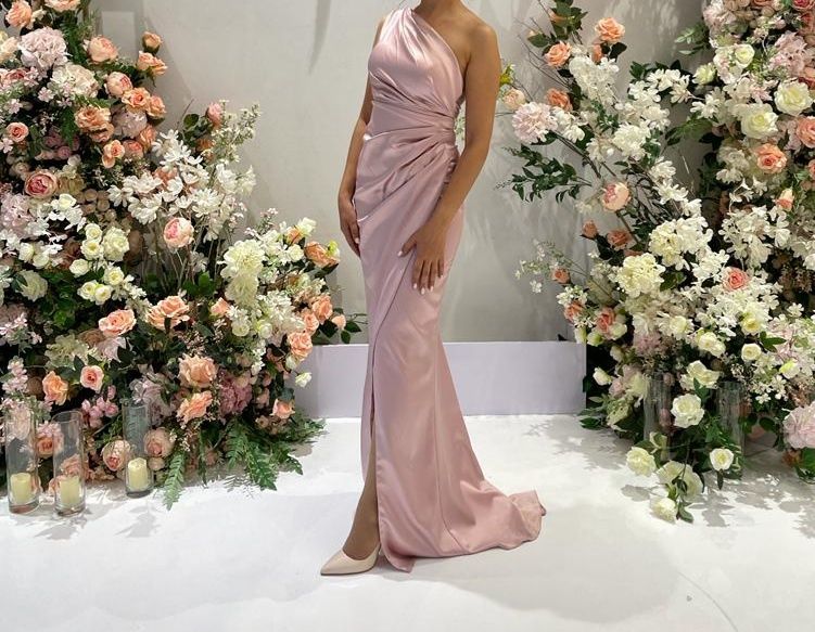 Платье вечернее на торжество