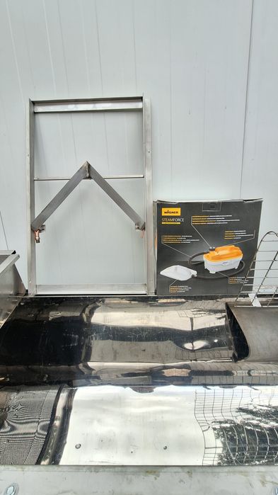 Парен нож за разпечатване на пчелни пити