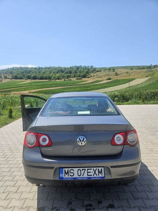 VOLKSWAGEN Passat 2005 — imagine 5