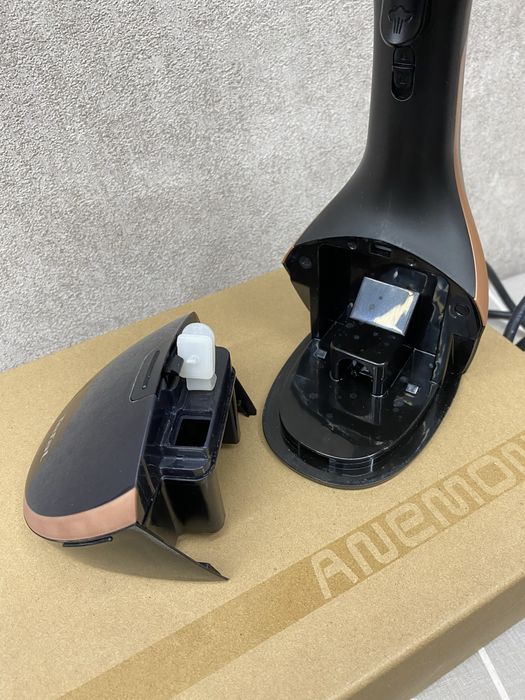 Паровой утюг на продаже