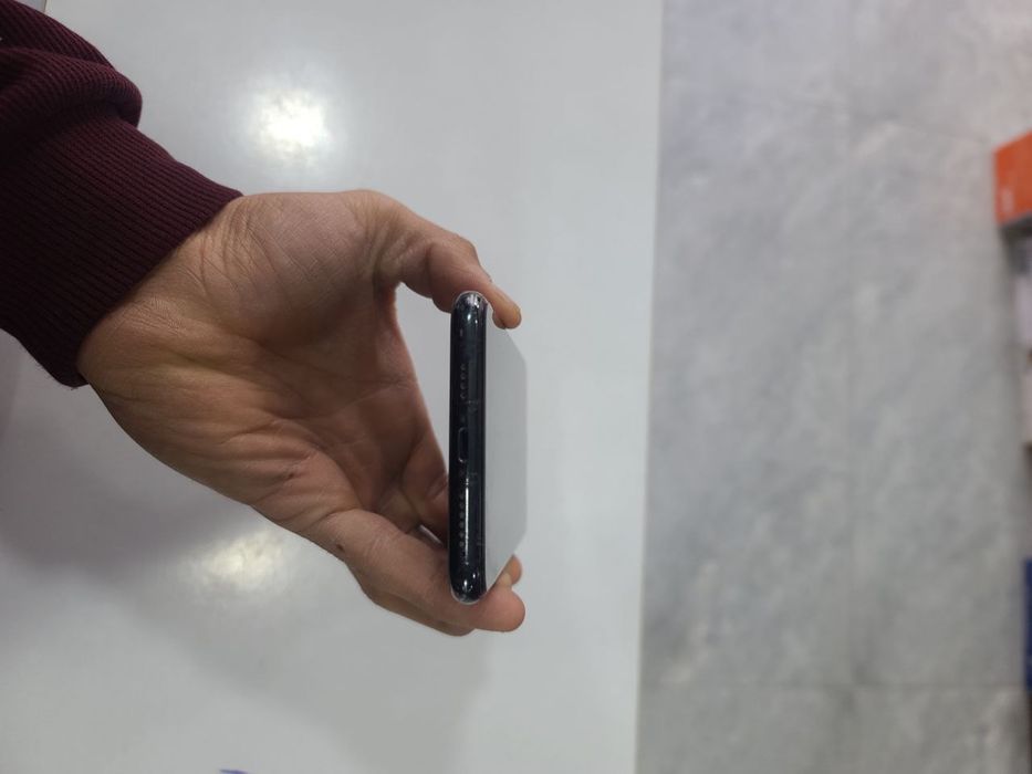 Ayfon11 Pro maks idal