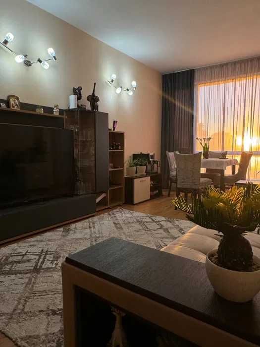 Дава се под наем Двустаен апартамент в Свети Влас - 70 кв.м за 306 € - Снимка #3