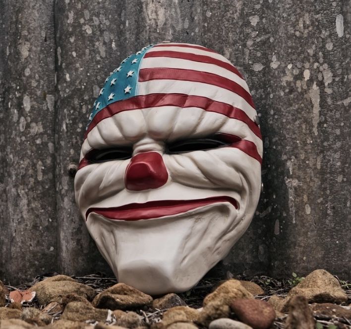 Маска клоуна" Грабитель"