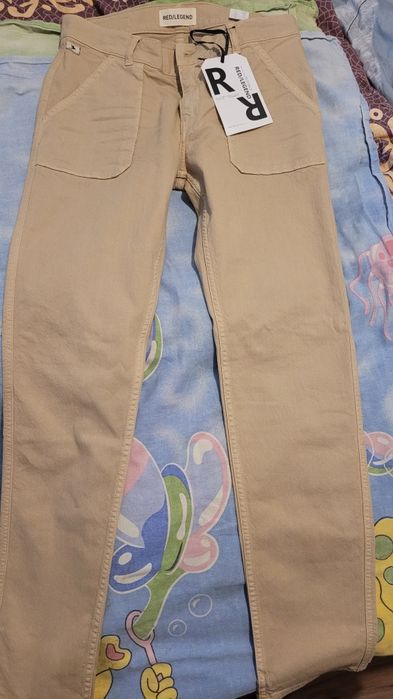 Pantaloni damă Red Legend