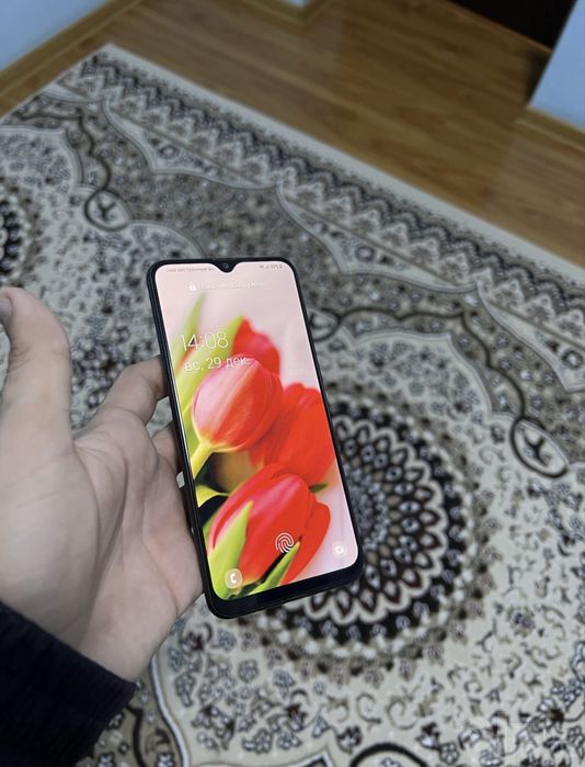 Samsung Galaxy A30s srochna sotiladi