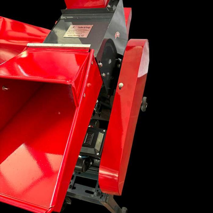 Фуражомелка, Дробилка за фураж 3 kW /3000об/мин БЕЗПЛАТНА ДОСТАВКА