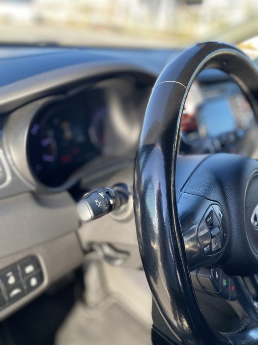 Kia Carens 1.7 CRDi AUTOMATĂ • Piele • Scaune ventilate • Încălzire spate • Full opțiuni rare •Înmatriculată