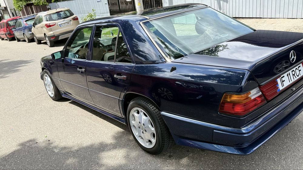 Mercedes w124  Variante w126 | W140 | W107 Vehicul Istoric