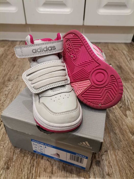 Сникърси Adidas 23 номер