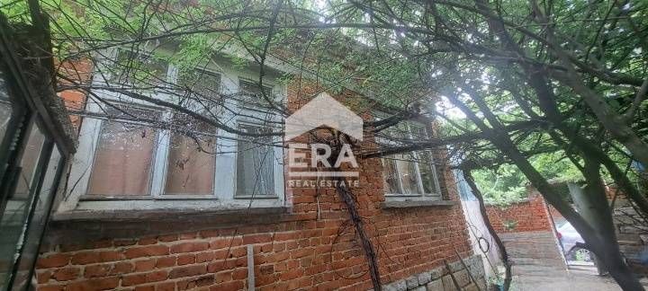 Продава се Къща в с. Подвис, Област Бургас - 62 кв.м за 181 €/кв.м - Снимка #2