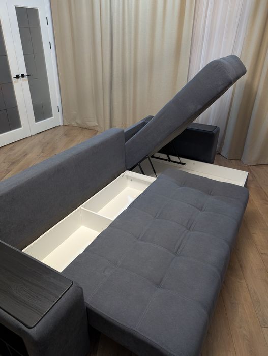 Продам диван в хорошем состоянии