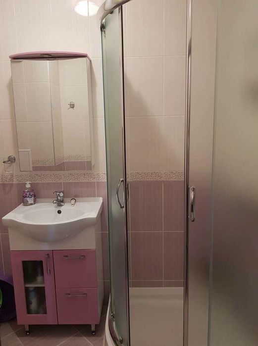 Дава се под наем Двустаен апартамент в Бургас, Сарафово - 55 кв.м за 382.5 € - Снимка #4