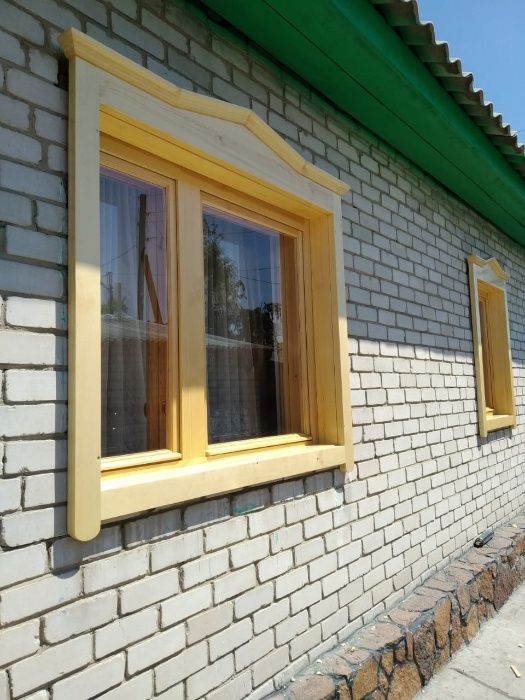 Деревянные окна, ставни