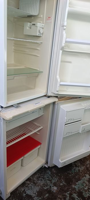 Продам холодильники