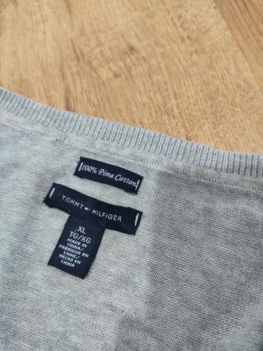 Pulover damă Tommy Hilfiger mărimea XL