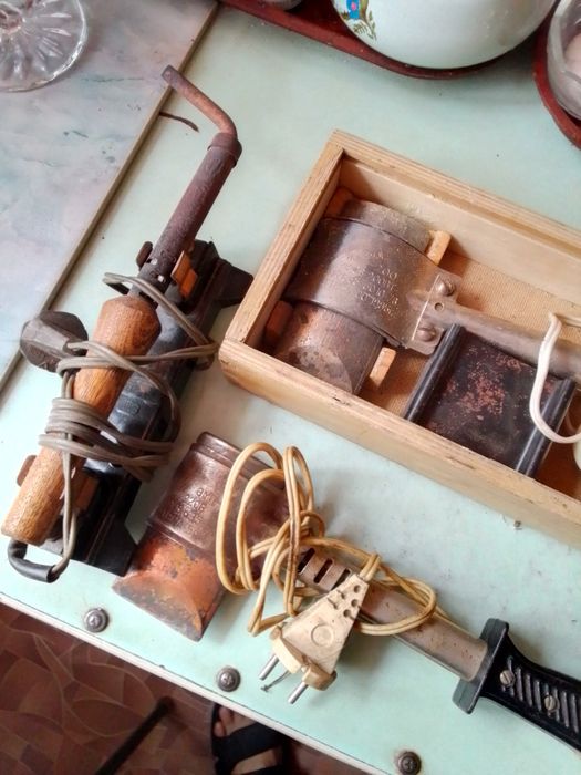 Электровафельницы.паяльники