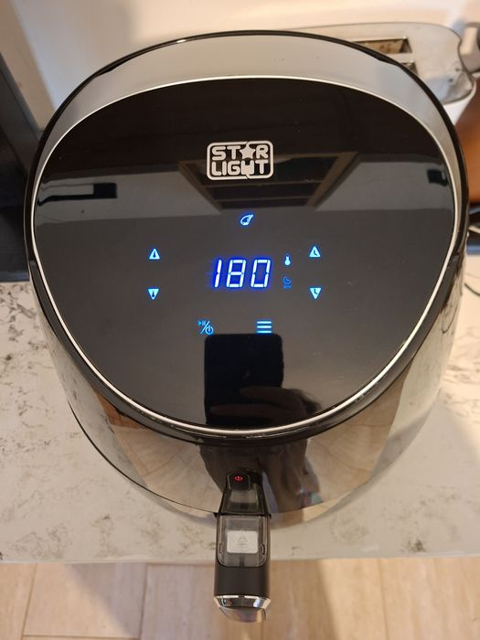 Airfryer/ Friteuza digitala XL Star-Light 2000W, 5L, stare buna