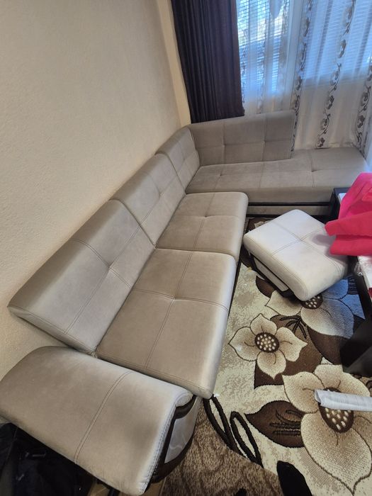 Продавам чисто нова холова гарнитура