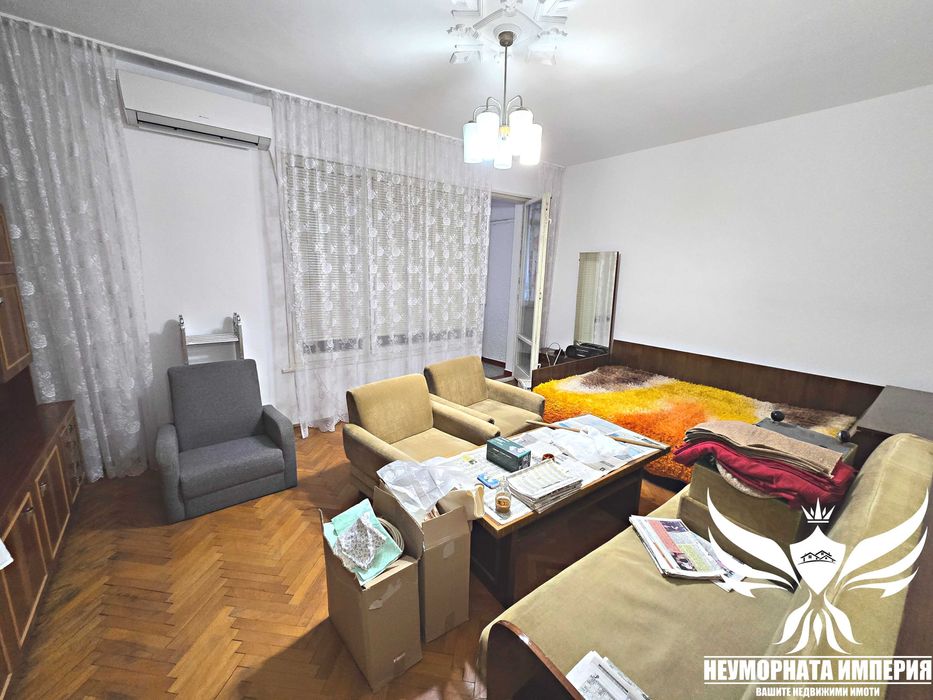 Дава се под наем Тристаен апартамент в Асеновград - 60 кв.м за 255 € - Снимка #1