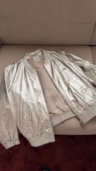 Продам женские вещи б/у