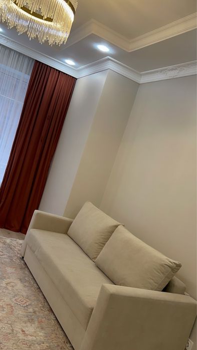 Продам Диван в Отличном состояний