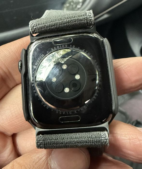 Apple watch Series 10 42 mm, black.