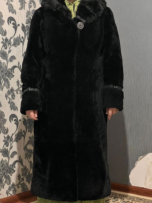 Продам женская одежда. Шуба мутон