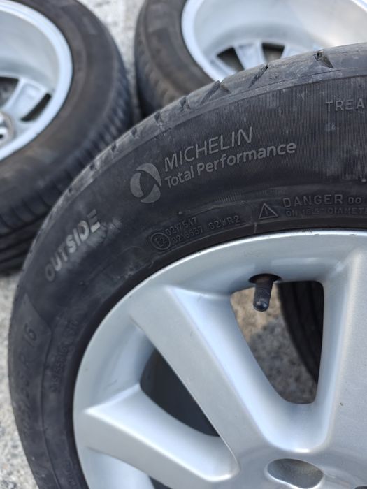 Jante Toyota 5x100mm, R16, Diametru gaura de centrare 54.1mm, ET45, 6 1/2  Cauciucuri vara Michelin Primacy 4 205 55 R16  echilibrate
