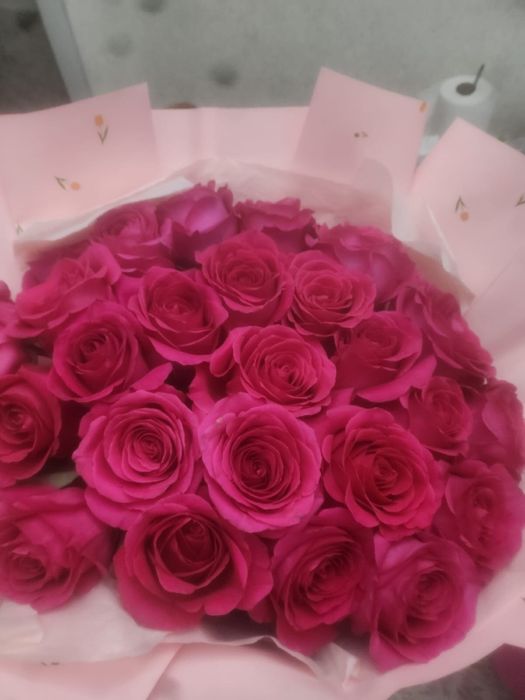 Свежий букет роз