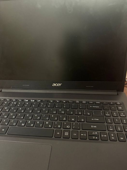 Aser Aspire 3 core i3 video card bn