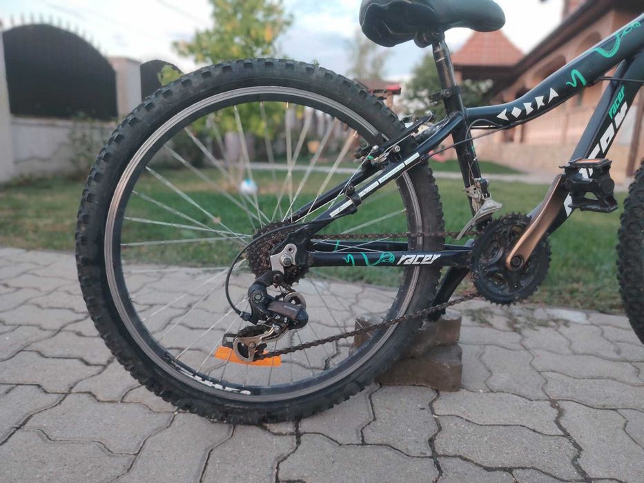 Bicigleta copii 7-10 ani