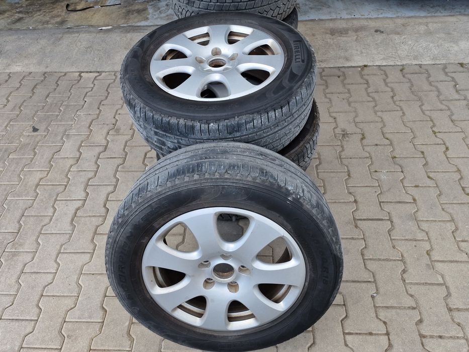 Гуми с Джанти Audi Q7 235/60 R18