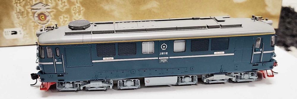 macheta Locomotiva 060DA diesel Bachmann ND2 China H0 1:87