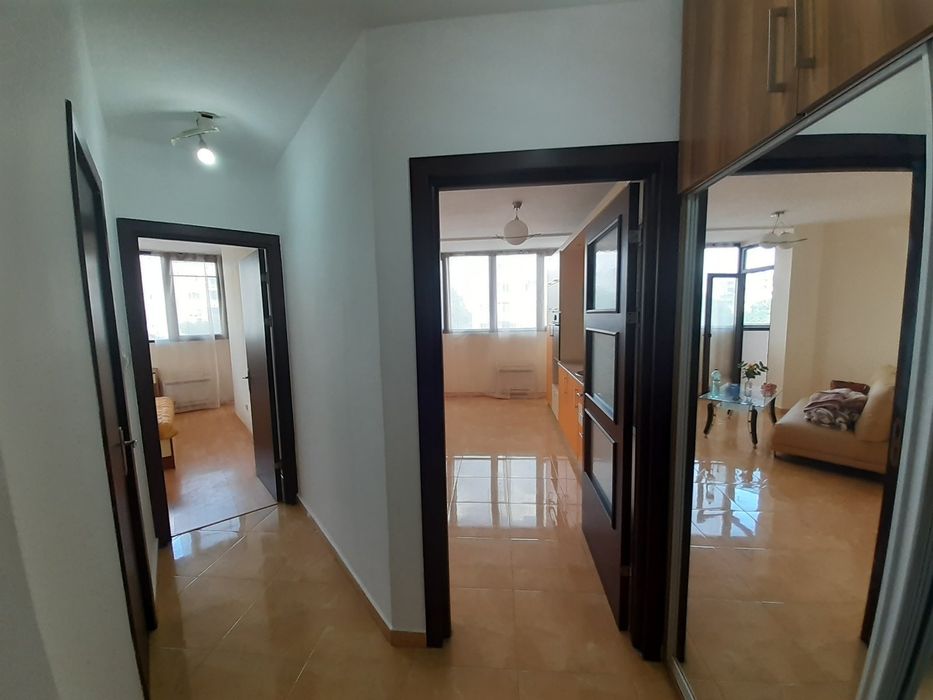Продава се Двустаен апартамент в София, Младост 3 - 53 кв.м за 3206 €/кв.м - Снимка #1