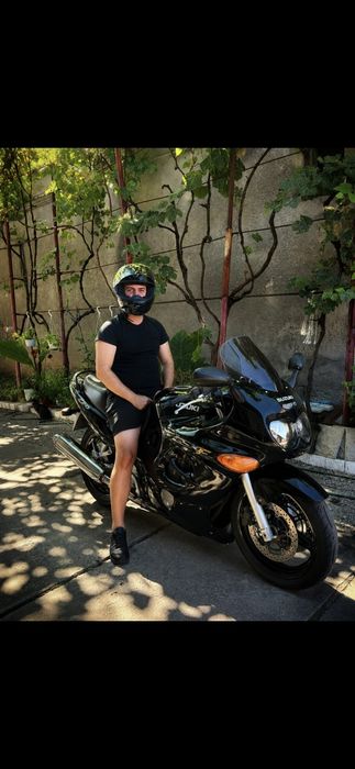 Vand SUZUKI GSX 750 F 2003